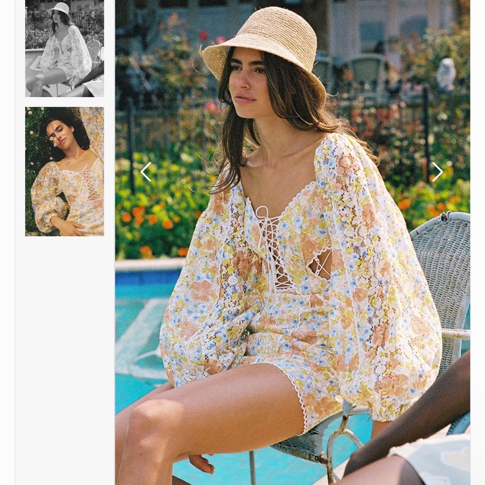 Sabo Skirt Floral Lace-Up Mini Dress